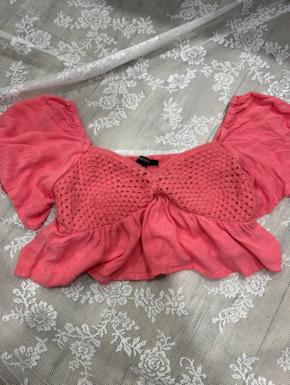 pink crop top